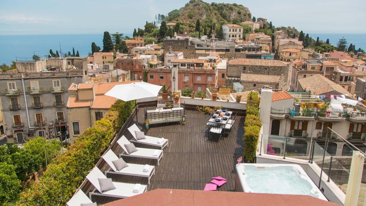 Attico Giafari 6, Emma Villa